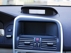 2010款 3.0T 自动 AWD舒适版 5座