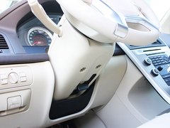 2010款 3.0T 自动 AWD舒适版 5座