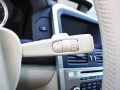 2010款 3.0T 自动 AWD舒适版 5座