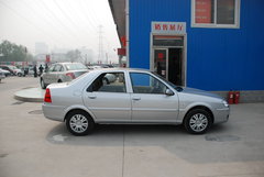 2009款 两厢 1.6X 自动 标准型