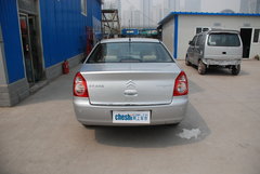 2009款 两厢 1.6X 自动 标准型
