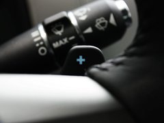 2008款 3.0 自动 V6优质豪华版