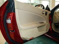 2006款 4.2 自动 敞篷跑车