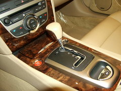 2006款 4.2 自动 敞篷跑车