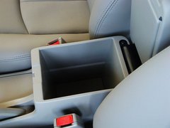 2010款 1.6L CVT 精英版