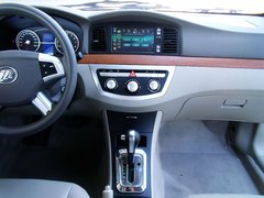 2010款 1.6L CVT 精英版