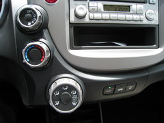 2008款 1.3L 自动 舒适版