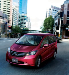 2008款 1.3L 自动 舒适版