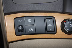 2008款 3.8L 自动 豪华版 7座