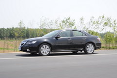 2009款 3.7L 自动 