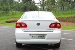 2008款 1.6L 自动 豪华型