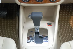 2008款 1.6L 自动 豪华型