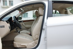 2008款 1.6L 自动 豪华型