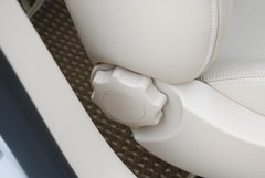 2008款 1.6L 自动 豪华型