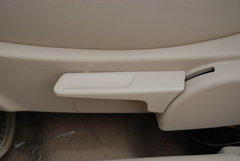 2008款 1.6L 自动 豪华型