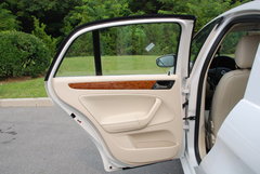 2008款 1.6L 自动 豪华型