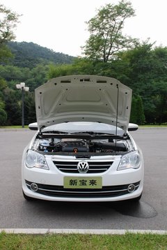 2008款 1.6L 自动 豪华型