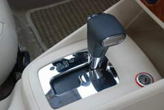 2008款 1.6L 自动 豪华型