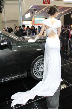 2008款 2.0L 自动 品尊版