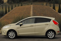 2010款 两厢 1.5L 自动 时尚型限量版