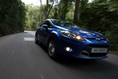 2010款 两厢 1.5L 自动 时尚型限量版