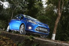 2010款 两厢 1.5L 自动 时尚型限量版