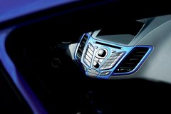 2010款 两厢 1.5L 自动 时尚型限量版