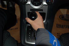 2010款 两厢 1.5L 自动 时尚型限量版