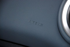 2010款 两厢 1.5L 自动 时尚型限量版