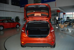 2010款 两厢 1.5L 自动 时尚型限量版