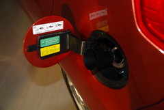 2010款 两厢 1.5L 自动 时尚型限量版