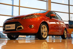 2010款 两厢 1.5L 自动 时尚型限量版