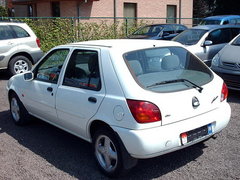 2010款 三厢 1.5L 自动 光芒限定版
