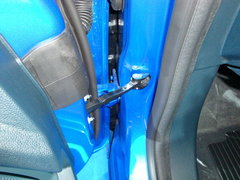 2010款 两厢 1.5L 手动 时尚型限量版