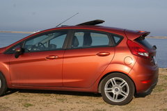 2010款 两厢 1.5L 手动 时尚型限量版