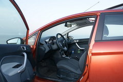 2010款 两厢 1.5L 手动 时尚型限量版