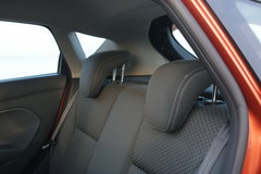 2010款 两厢 1.5L 手动 时尚型限量版