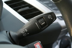 2010款 两厢 1.5L 手动 时尚型限量版