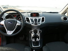 2010款 两厢 1.5L 手动 时尚型限量版