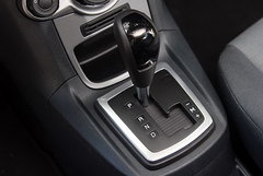 2010款 两厢 1.5L 手动 时尚型限量版