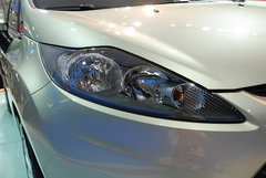 2010款 两厢 1.5L 自动 时尚型限量版