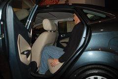 2010款 两厢 1.5L 自动 时尚型限量版