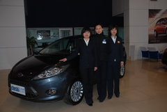 2010款 两厢 1.5L 自动 时尚型限量版