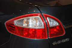 2010款 两厢 1.5L 自动 时尚型限量版