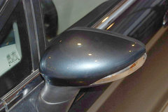 2010款 三厢 1.5L 自动 光芒限定版