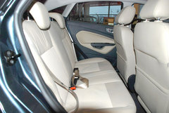 2010款 三厢 1.5L 自动 光芒限定版