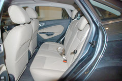 2010款 三厢 1.5L 自动 光芒限定版