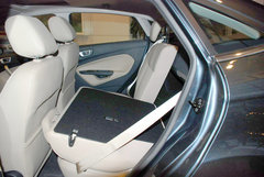 2010款 三厢 1.5L 自动 光芒限定版