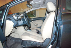 2010款 三厢 1.5L 自动 光芒限定版