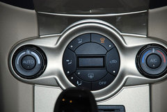 2010款 三厢 1.5L 自动 光芒限定版